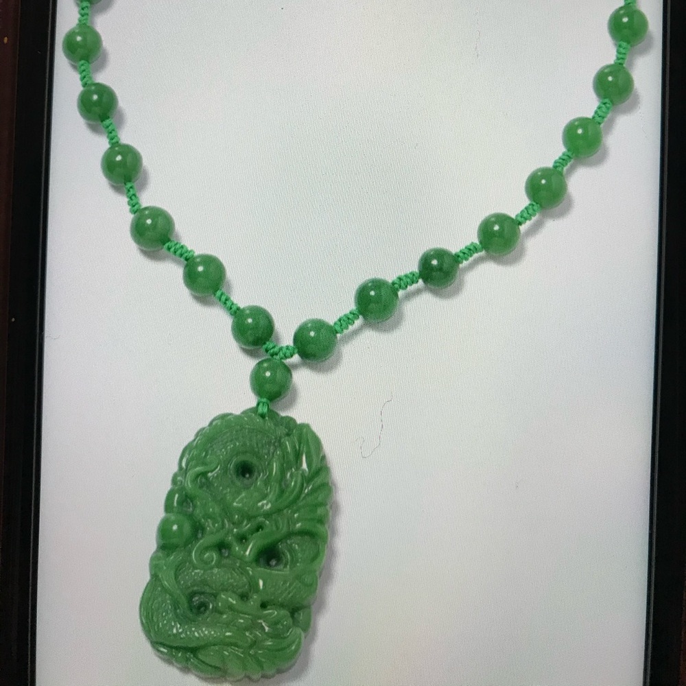 553.50 ctw Burmese Green Jade Dragon Necklace